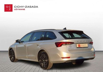 Skoda Octavia IV Kombi 2.0 TDI 150KM 2021 Skoda Octavia Ambition 2.0TDI 150KM DSG Kamera HAK Smart Link ACC El.Klapa, zdjęcie 2