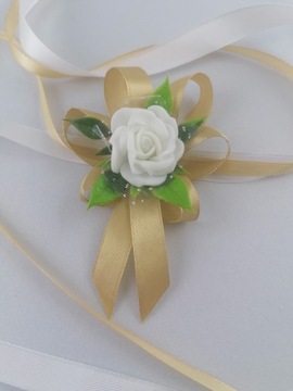 KOTYLION NA RĘKĘ KORSARZ BUKIECIK NA RĘKĘ ŚLUB