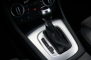 Audi Q3 I SUV Facelifting 2.0 TDI 184KM 2015 Audi Q3 2.0 TDI CR 184 KM, 4x4, Lift, S-Line, Full LED, Alcantara, GWARANC, zdjęcie 17