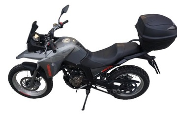 Malaguti Dune 125 2021-23 КОМПЛЕКТ наклеек шпона БЕЛЫЙ ЧЕРНЫЙ СЕРЫЙ.