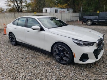 BMW Seria 5 G90-91 2024 BMW Seria 5 530 XI 2024 2.0l 2.0 Benzyna 255KM, zdjęcie 4