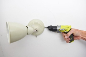 Wkrętak Ryobi ERGO-A2 + Zestaw do wkręcania 55szt. Ryobi RAK55DK