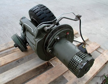 ПОЛНЫЙ ПРИВОД ВИЛОЧНОГО ПОГРУЗЧИКА С КОЛЕСАМИ 24В 1кВт