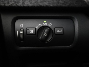 Volvo V40 II Cross Country Facelifting 2.0 T4 190KM 2017 Volvo V40 full LED jasne skóry klima auto, zdjęcie 27