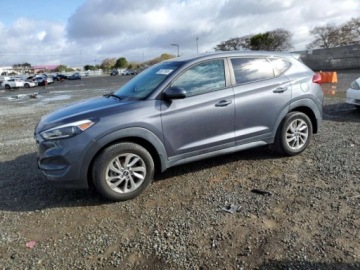 Hyundai Tucson III 2018 Hyundai Tucson 2018 HYUNDAI TUCSON SE 2.0 Benzyna 180KM, zdjęcie 1