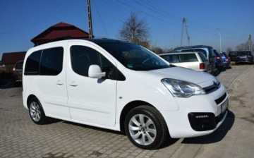 Citroen Berlingo II Combi Facelifting 2015 1.6 BlueHDi 120KM 2017 Citroen Berlingo 1,6 HDI 2017r Klimatronik PDC Panorama Led Tempomat Sprow, zdjęcie 9