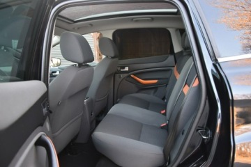 Ford Kuga I 2.0 Duratorq TDCi 163KM 2010 Ford Kuga Titanium 2.0TDCi 163KM Manual 2011r. AWD, zdjęcie 13