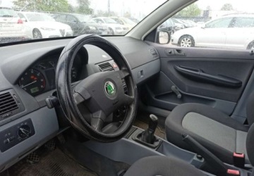 Skoda Fabia I Hatchback 1.4 60KM 2000 Skoda Fabia Skoda Fabia 1.4 1.4 Benzyna 60KM, zdjęcie 6