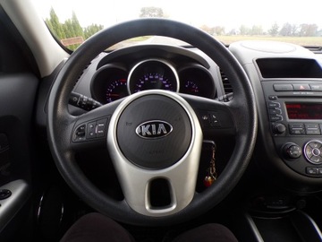 Kia Soul I Crossover Facelifting 1.6 CRDi 128KM 2013 Kia Soul Alu 1.6 Crdi Ideał zarejestrowana, zdjęcie 19