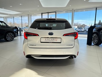 Toyota Corolla XII TS Kombi Facelifting 2.0 Hybrid Dynamic Force 196KM 2022 Toyota Corolla Comfort + Tech + Style / Kamera cof, zdjęcie 2