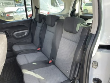 Toyota 2021 Toyota Proace City Verso Long 1.5 D-4D Business, zdjęcie 7