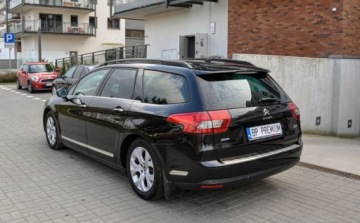 Citroen C5 III Tourer 2.0 BlueHDi 180KM 2015 Citroen C5 2,0HDI (180KM) 2015 r. Automat Lift Skory Bezwypadkowy 2.0, zdjęcie 2