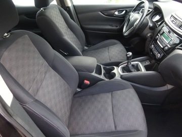 Nissan Qashqai II Crossover 1.2 DIG-T 115KM 2015 Nissan Qashqai 1.2 DIG-T, Salon Polska, Klima, zdjęcie 8