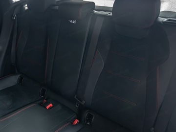 Mercedes GLA II Off-roader Facelifting 1.3 200 163KM 2025 MERCEDES-BENZ GLA 200 AMG Line Suv 1.3 (163KM) 2025, zdjęcie 14