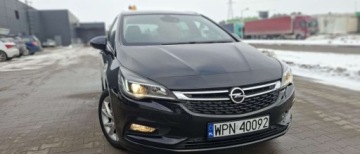 Opel Astra K Sports Tourer 1.4 Turbo 150KM 2018 Opel Astra Opel Astra 1.4 Turbo StartStop Dynamic 1.4 Benzyna 150KM