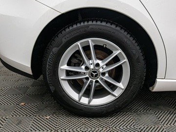 Mercedes Klasa B W247 2020 MERCEDES-BENZ B Klasa 180 d 7G-DCT 1.5 (116KM) 2020, zdjęcie 31