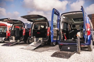 Citroen Berlingo III Osobowy M 1.5 BlueHDi 102KM 2020 Citroen Berlingo przewóz osoby na wózku rampa pfron, zdjęcie 4