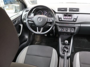 Skoda Fabia III Hatchback 1.2 TSI 90KM 2015 Skoda Fabia 1.2 TSI, Salon Polska, VAT 23%, Klima, zdjęcie 6