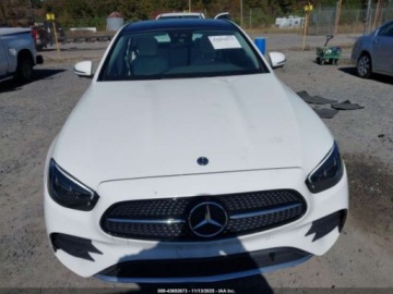 Mercedes Klasa E W213 2021 Mercedes-Benz Klasa E 350 4Matic 2021 2.0 Benzyna 255KM, zdjęcie 7