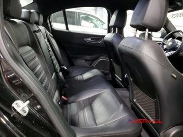 Alfa Romeo Giulia II Sedan Facelifting 2.0 Turbo 280KM 2020 Alfa Romeo Giulia 2020 r., 2,0L TI 2.0 Benzyna 280KM, zdjęcie 9