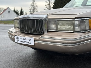Lincoln Town Car II 1991 Lincoln Town Car Executive Series 1991, zdjęcie 17