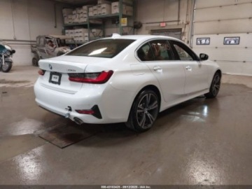 BMW Seria 3 G20-G21 2022 BMW Seria 3 330i xdrive 2.0 Benzyna 255KM, zdjęcie 3