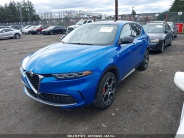 Alfa Romeo 2024 Alfa Romeo Tonale Ti, 2024r., 4x4, 1.3L 1.3 Benzyna 180KM, zdjęcie 1