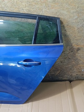 ДВЕРЬ ЗАДНЯЯ ЛЕВАЯ MEGANE IV COMBI
