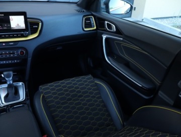 Kia XCeed Crossover 1.6 T-GDI 204KM 2019 Kia XCeed 1.6 T-GDI, Salon Polska, Serwis ASO, zdjęcie 7