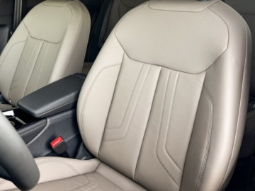 Audi Q3 II SUV 1.5 35 TFSI 150KM 2025 AUDI Q3 TFSI S line Sportback Suv 1.5 (150 KM) 2025, zdjęcie 4