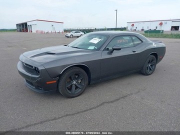 Dodge Challenger III 2021 Dodge Challenger 2021 Dodge Challenger SXT RWD 3.6 Benzyna 303KM, zdjęcie 1