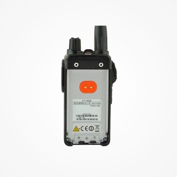 Двухдиапазонная портативная радиостанция Yaesu FT-65E 5 Вт