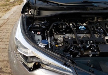 Toyota C-HR I Crossover 1.8 Hybrid 122KM 2018 Toyota C-HR Okazja 1.8 Hybryda 122KM, zdjęcie 6