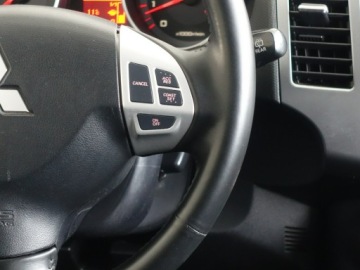 Mitsubishi Outlander II 2.4 MIVEC 170KM 2009 Mitsubishi Outlander 2.4, zdjęcie 25