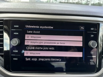 Volkswagen T-Roc I SUV 1.5 TSI ACT 150KM 2020 Volkswagen T-Roc 8x Alu Navi, Climatronic LED Hak, zdjęcie 23