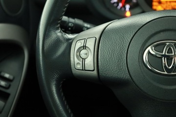 Toyota RAV4 III MPV 2.2 16V D-4D 136KM 2006 Toyota RAV 4 2.2 D-4D, Salon Polska, 4X4, Klima, zdjęcie 12