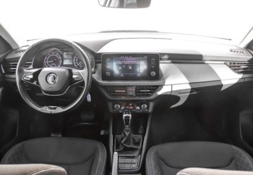 Skoda Kamiq Crossover 1.0 TSI 110KM 2022 Skoda Kamiq 1.0TSI 110KM, DSG, Ambition, Pakiet Comfort, Przedluzona Gwara, zdjęcie 14