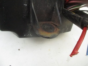 DACIA DUSTER I SKŘÍŇKA POJISTEK 13 ROK