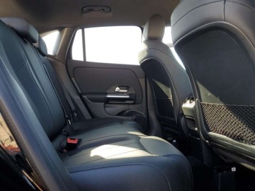 Mercedes GLA II 2021 Mercedes-Benz GLA 250 2021 2.0l 2.0 Benzyna 221KM, zdjęcie 11