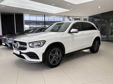 Mercedes GLC C253 SUV Facelifting 2.0 200d 163KM 2020 Mercedes-Benz GLC 200 AMG Line 4-Matic / 1 właścic
