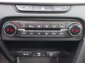 Kia Ceed III Hatchback Facelifting  1.5 T-GDI 160KM 2023 Kia Ceed 1.5 T-GDI, Salon Polska, Serwis ASO, zdjęcie 11