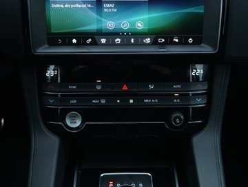 Jaguar F-Pace SUV 2.0 iD4 240KM 2019 Jaguar F-Pace 25d AWD, Salon Polska, Serwis ASO, zdjęcie 15