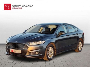 Ford Mondeo V Sedan 2.0 TDCi 150KM 2017 Ford Mondeo 2.0 TDCi 150KM Trend MK5 Podgrzewana szyba Salon PL 2.0