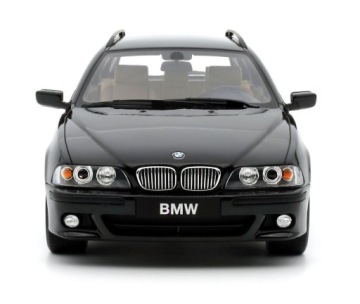 BMW 540i (E39) Touring M-Package 2001 года, цвет «Black Saphire», Otto Mobile, масштаб 1:18