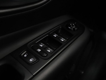 Jeep Renegade SUV Plug-In Seria 2/3 1.3 Turbo 4xe PHEV 240KM 2022 Jeep Renegade 1.3 T4 4xe Plug-in Hybrid Nawigacja, zdjęcie 36