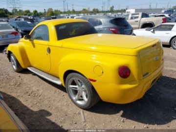 Chevrolet 2004 Chevrolet SSR 2004 5.3l 5.3 Benzyna 830KM, zdjęcie 3