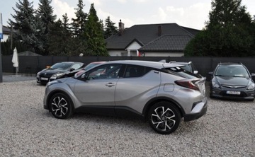 Toyota C-HR I Crossover 1.8 Hybrid 122KM 2018 Toyota C-HR 1.8 Hybryda Kamera Cofania Nawigacja Grz.siedzenia 1.8 Hybryda, zdjęcie 10