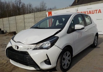 Toyota Yaris III Hatchback 5d Facelifting 2017 1.0 VVT-i 72KM 2020 Toyota Yaris Okazja Benzyna 72KM, zdjęcie 10