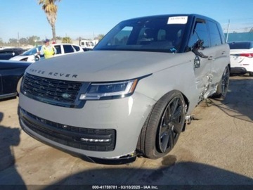 Land Rover Range Rover V 2023 Land Rover Range Rover 2023r., 4x4, 3.0L 3.0 Hybryda Plug-in 395KM, zdjęcie 1