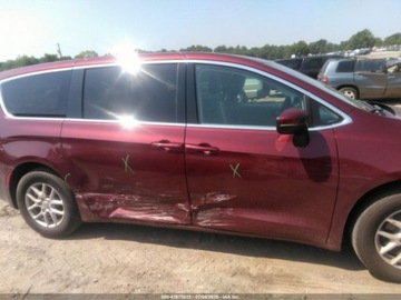 Chrysler Pacifica II 2023 Chrysler Pacifica Touring L 2023 3.6l 3.6 Benzyna 287KM, zdjęcie 6